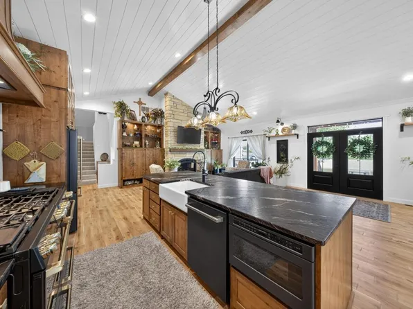 508 Clay St, Mantorville, MN 55955