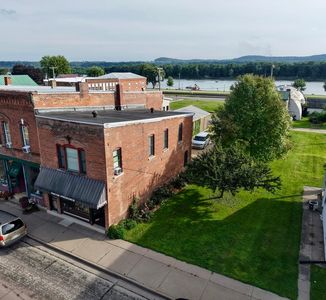 108 E Amelia St, Cassville, WI, 53806