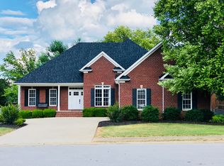 1068 Pepperidge Dr, Bowling Green, KY 42103
