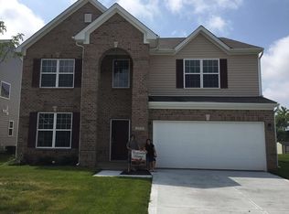 2171 Creek Bank Dr, Columbus, IN 47201