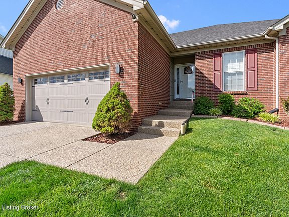3rd image of 10717 Alderbrook Pl