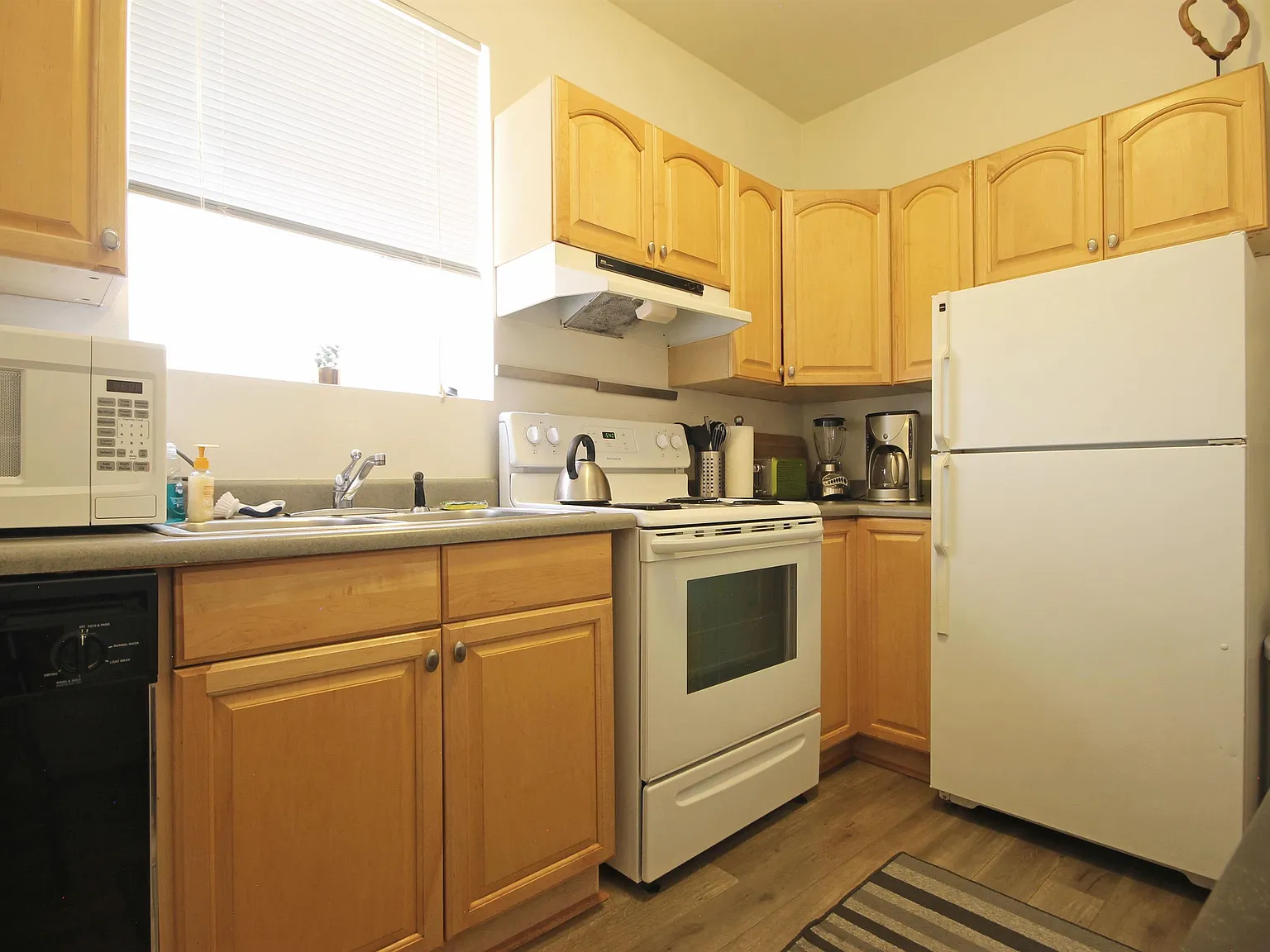 3050 Zuni St - 1 — Photo 2