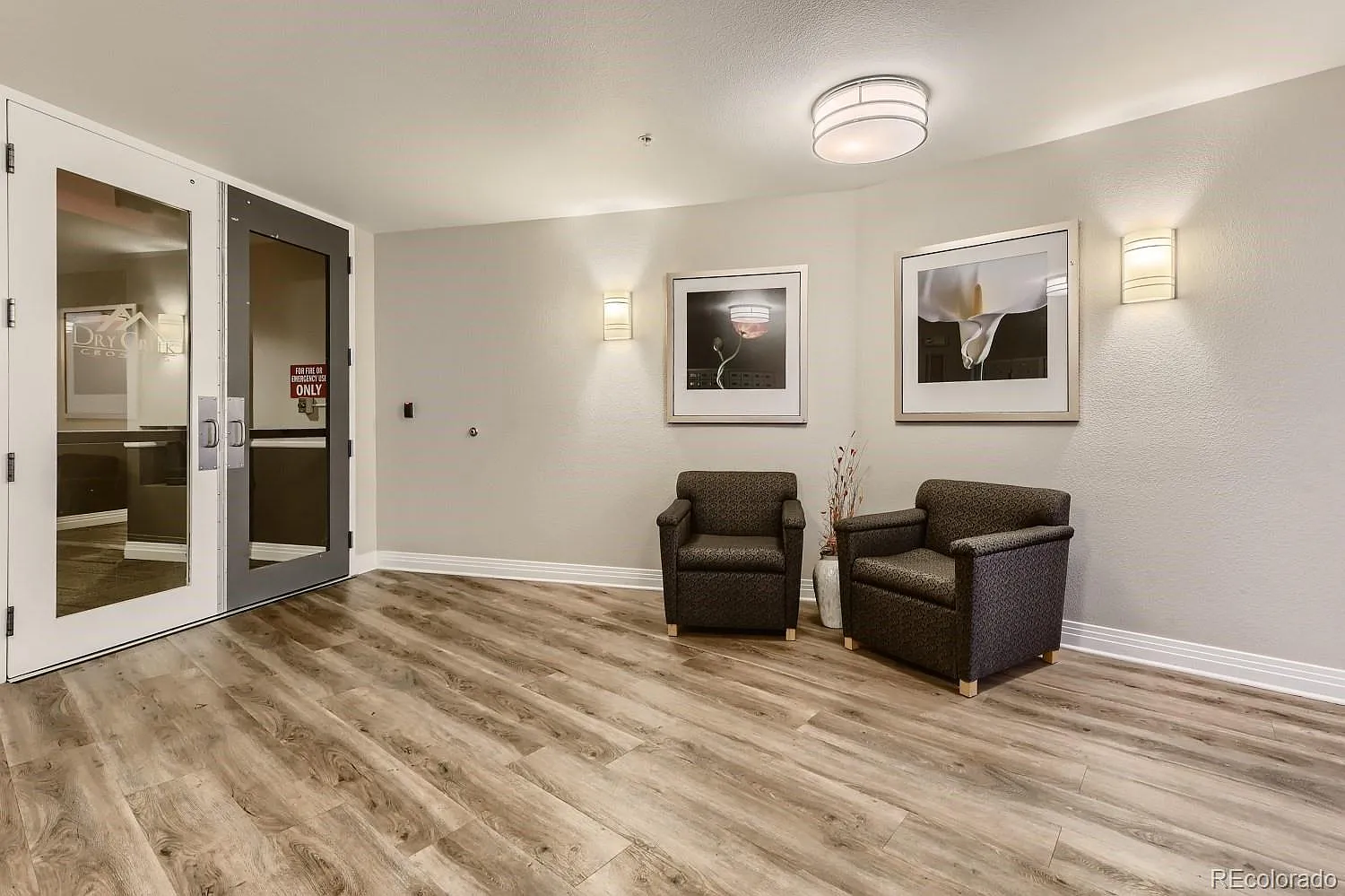 2 bed, 2.0 bath, 1172 sqft, $2,100 — Photo 4