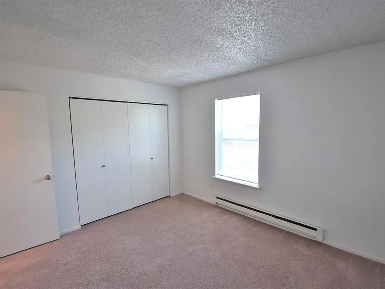 2156 Grove St — Photo 18