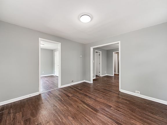 4th image of 312 W Harrison Ave