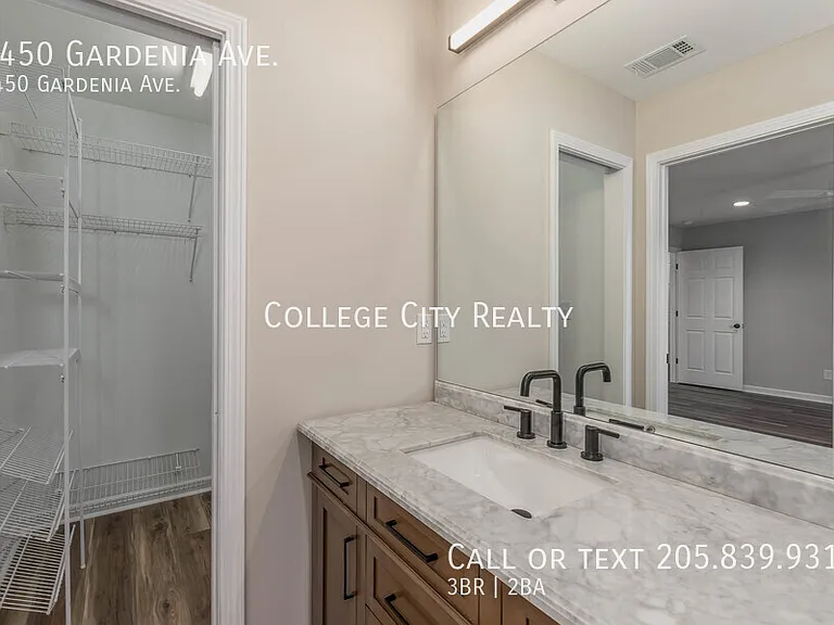 1450 Gardenia Ave — Photo 21