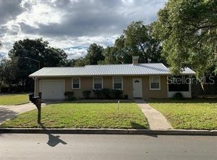 2120 NW 10th St, Gainesville, FL 32609