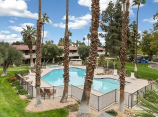 550 N Villa Ct UNIT 208, Palm Springs, CA 92262