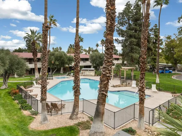 550 N Villa Ct Unit 208, Palm Springs, CA 92262