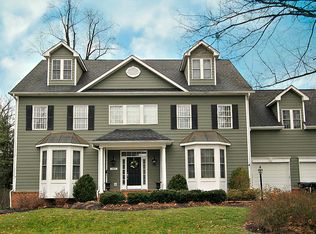 309 Grove Ave, Falls Church, VA 22046