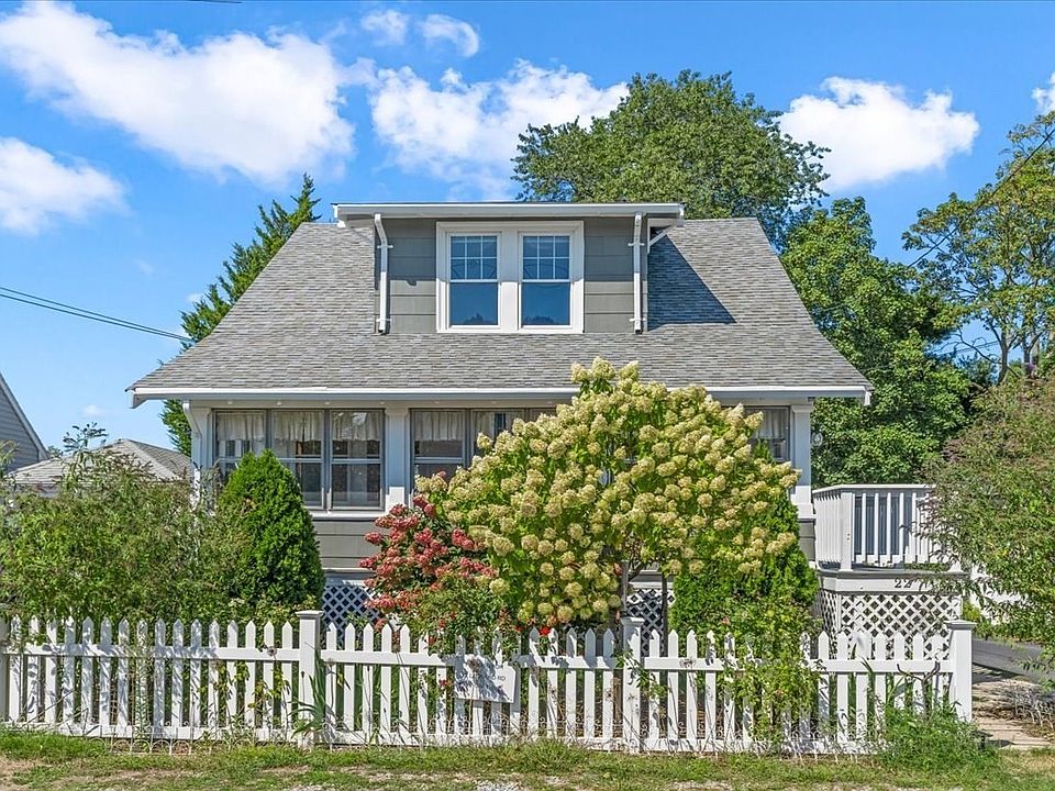 1st image of 22-24 Leonard Rd