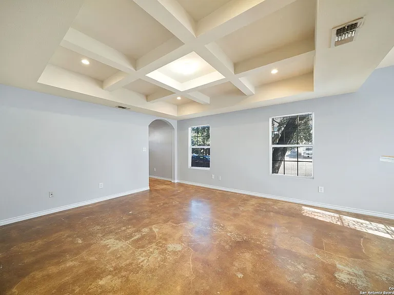 6410 Summit Oak #4 — Photo 4
