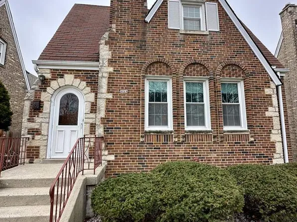 3218 N Rutherford Ave, Chicago, IL 60634