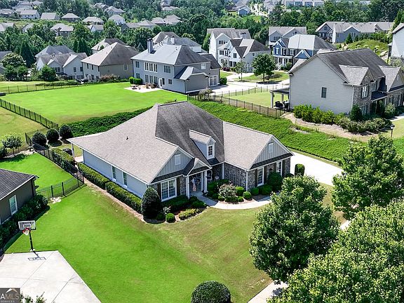 4th image of 6623 Trailside Dr