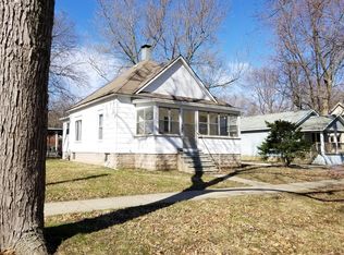 1301 N Walnut St, Champaign, IL 61820