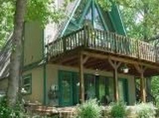 574 Camelot Dr, Camdenton, MO 65020