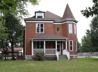 2559 Yaeger Rd, Saint Louis, MO