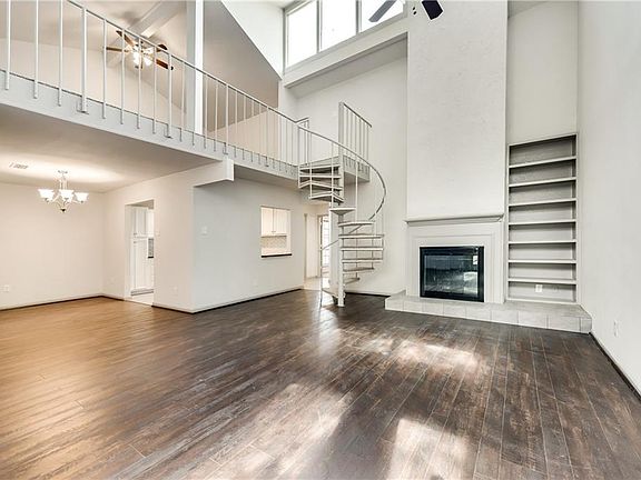 4th image of 9330 Emberglow Ln