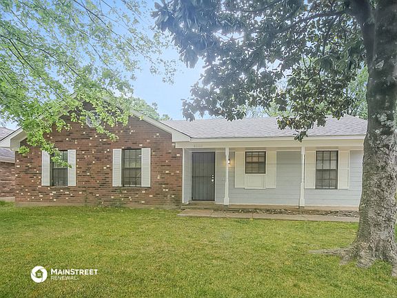 3rd image of 4666 Sandy Park Dr