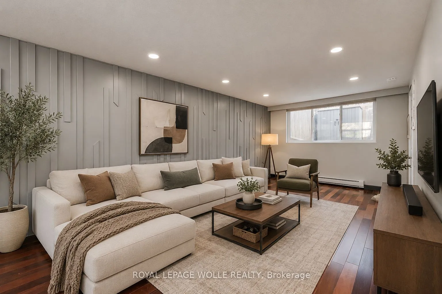 3 bed, $2,350 — Photo 2