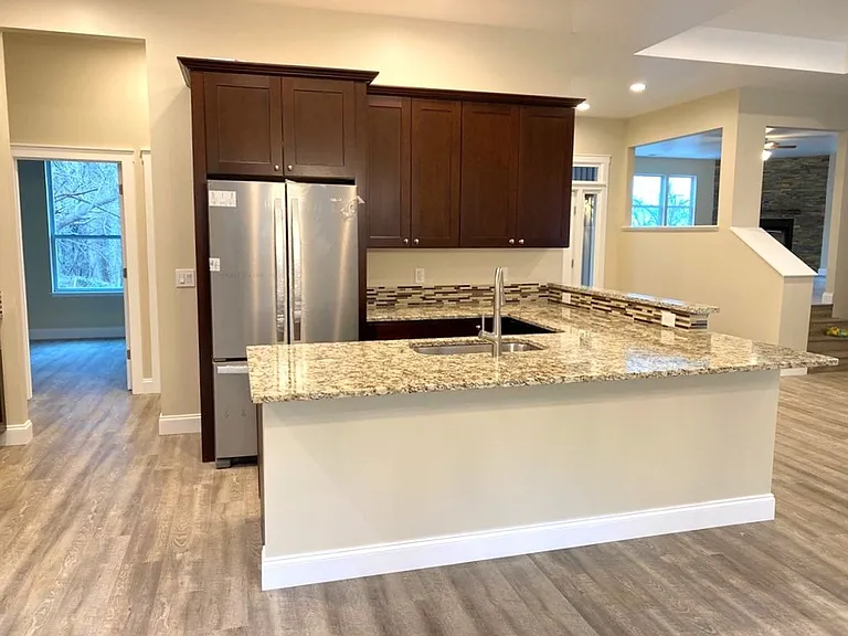 117 Country Ridge Rd — Photo 4