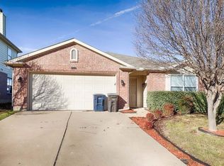 8337 Horseshoe Bend Dr, Fort Worth, TX 76131