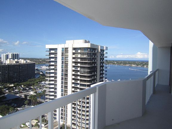 4th image of 115 Lakeshore Dr APT 1948