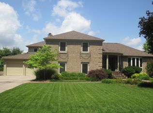 2902 Tall Oaks Dr, Blacksburg, VA 24060
