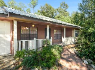 511 Vine Cir, Bay Saint Louis, MS 39520