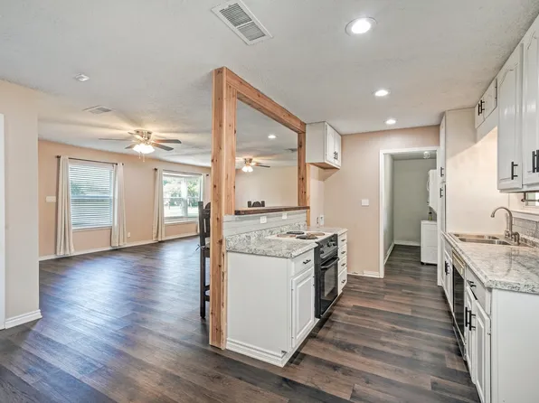 76 Olsen Rd #1, Mineral Wells, TX 76067