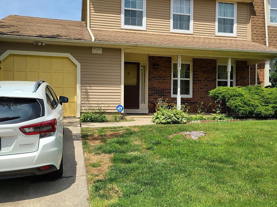 1st image of 1105 Jonathan Ln