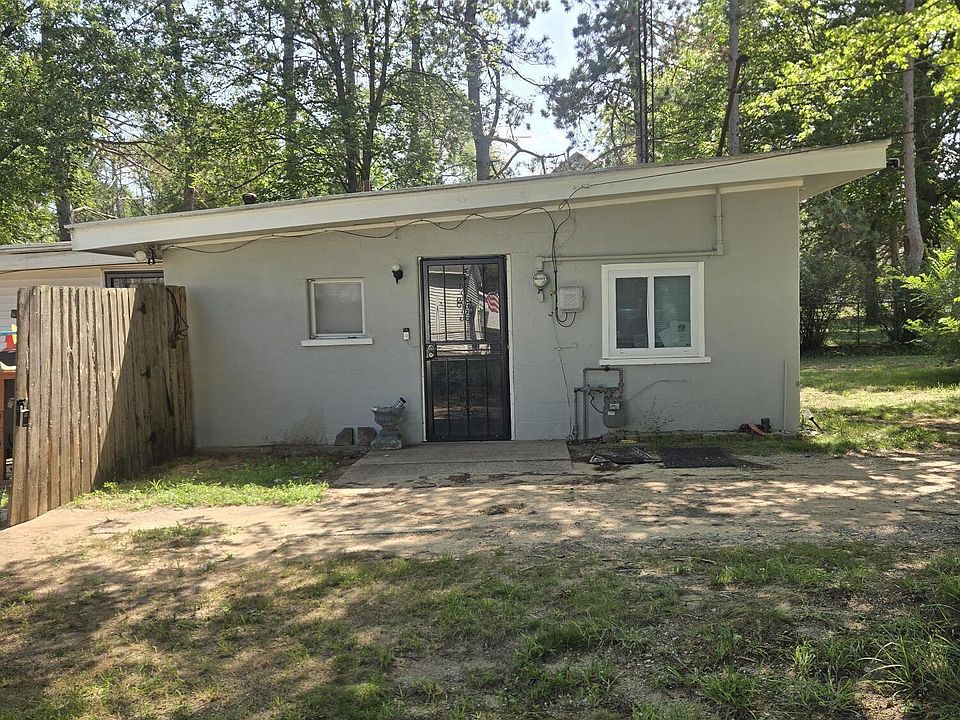 1st image of 3288 S Walker Rd
