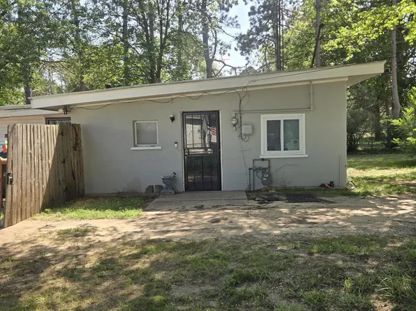 3288 S Walker Rd, Muskegon, MI 49444