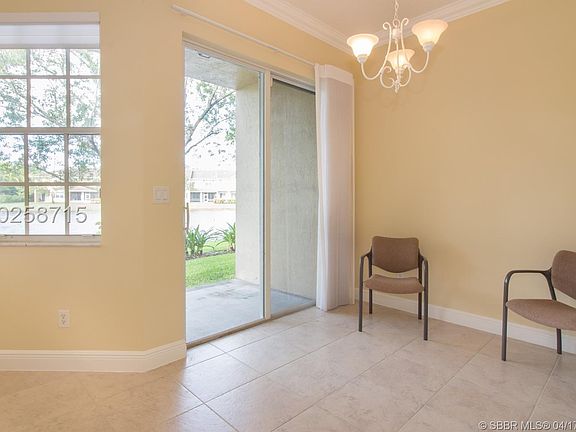 4th image of 3509 Lakeside Dr