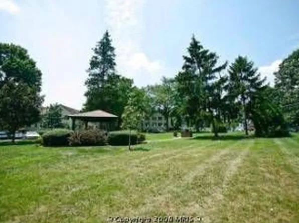 2200 Washington Ave #W, Silver Spring, MD 20910