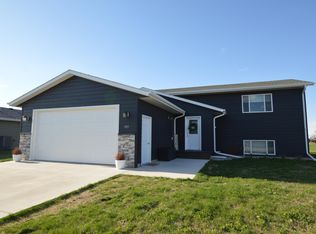 909 Nano Nagle Ave NE, Aberdeen, SD 57401