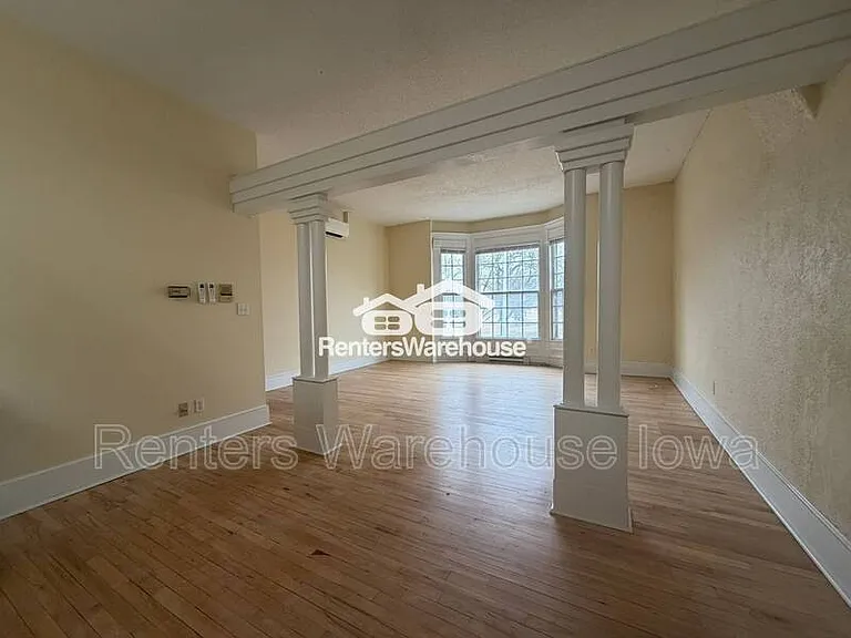 1215 25th St #1 — Photo 11