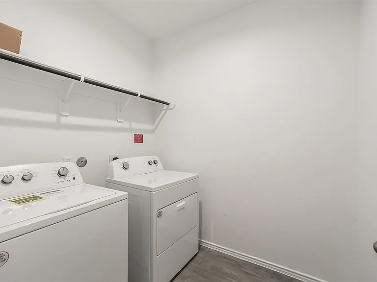 2209 Laurel Bloom Ln — Photo 19