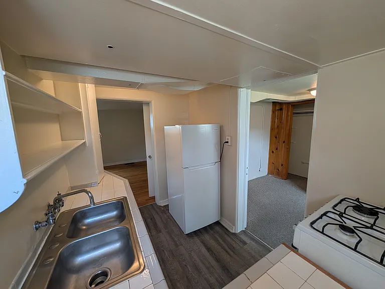 1530 Kearney St #6 — Photo 5