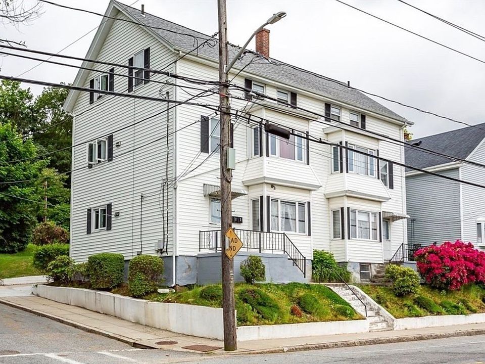 1st image of 2791 N Main St APT 3