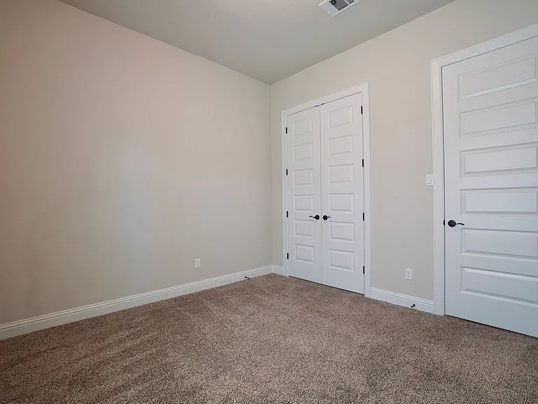 6650 Verona Pl — Photo 26