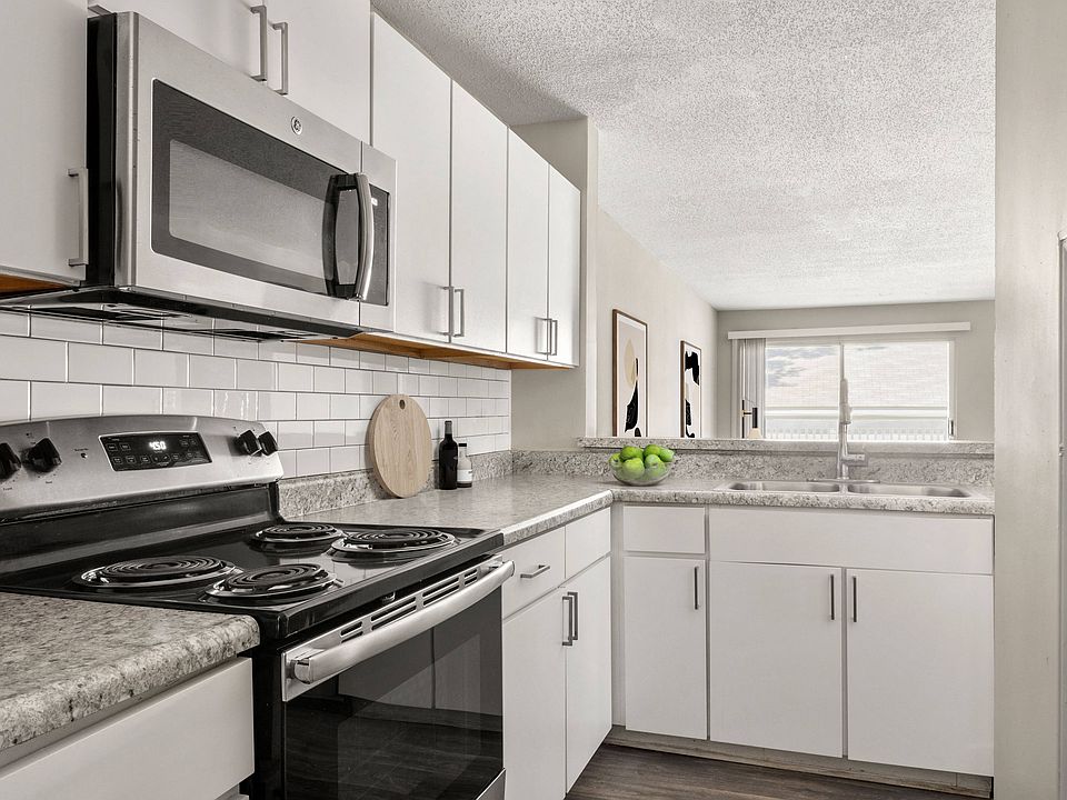 1st image of 6123 Farrington Rd #62-L10