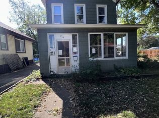714 Prince St, Pekin, IL 61554