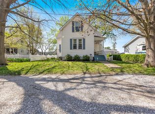 8 E Gooding St, Millstadt, IL