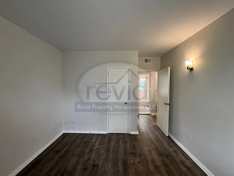 Goodbar Townhomes — Photo 10