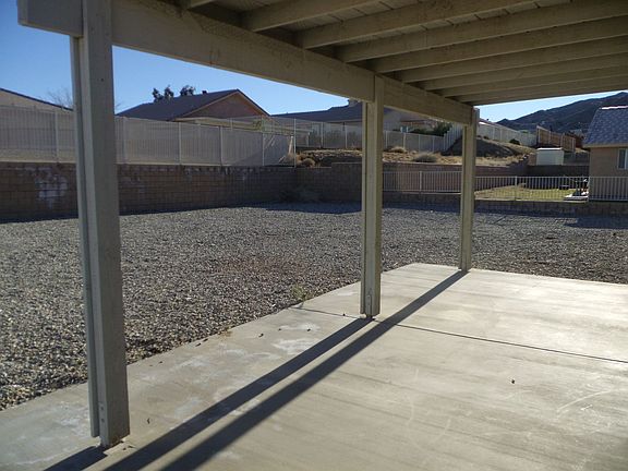 4th image of 8575 Golden Meadow Dr