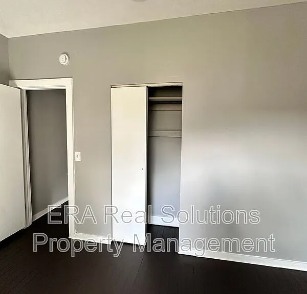 723 Sycamore St #2 — Photo 6