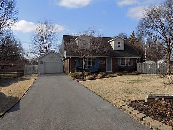 2nd image of 18 William John Ct