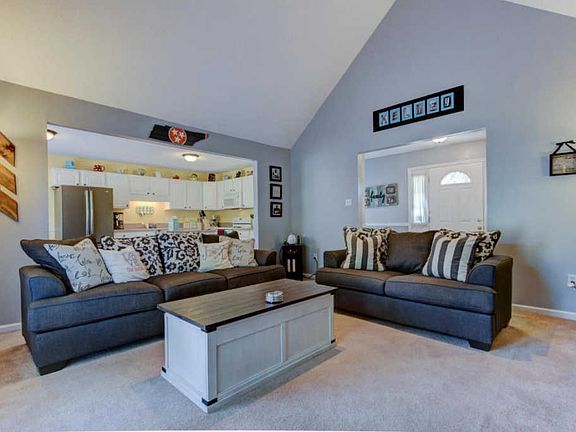 5th image of 280 Oakwood Estates Dr