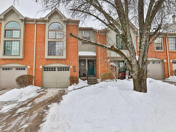 2nd image of 7872 Hackney Cir